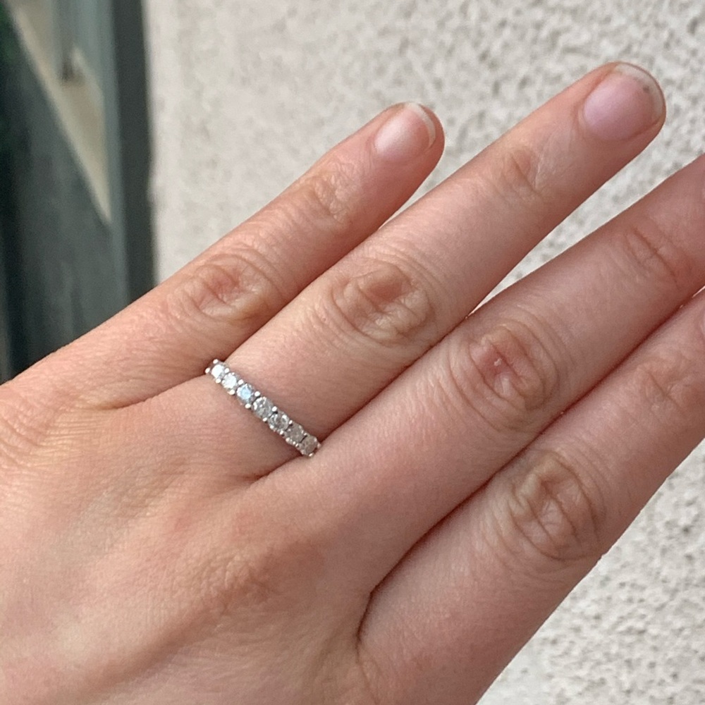 1/2 ct. diamond ring band